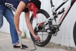 Lezyne Micro Floor Drive Digital HPG Floor Pump (Max 11 Bar) Black -Lezyne 12961965dca92fb25cfc4.27945704 1