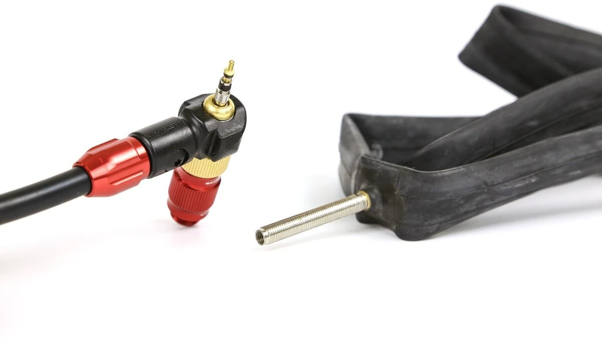 Lezyne ABS1 Pro Braided Floor Pump Hose - Pressure Overdrive 4 Lezyne ABS1 Pro Braided Floor Pump Hose - Pressure Overdrive - Image 4